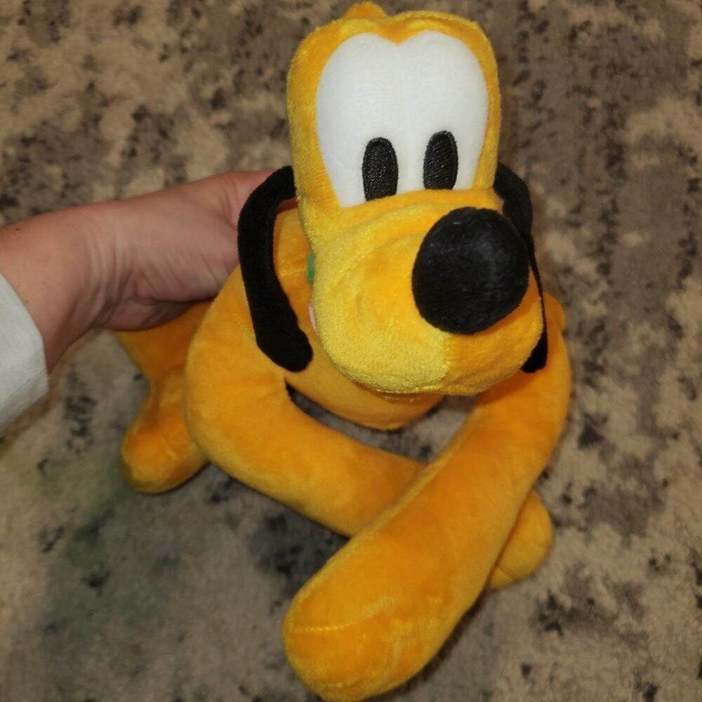 Disney Large Pluto Plush || EUC